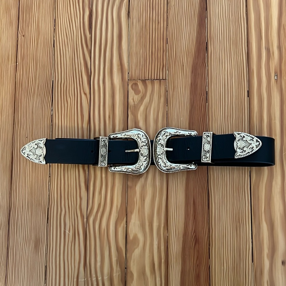 Bri Bri Waist Belt in Black & Gold